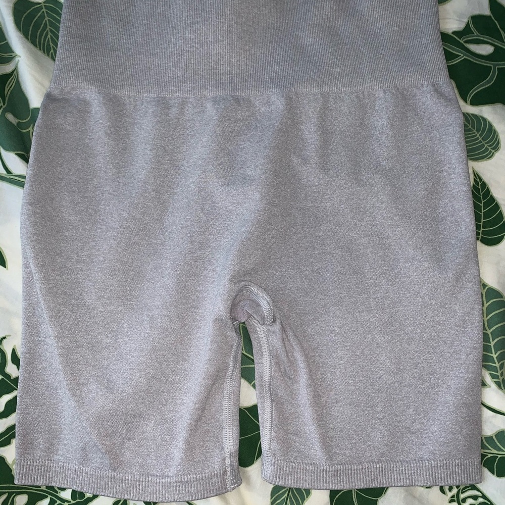 Tala hosta shorts